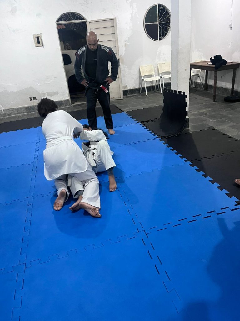 Jiu Jitsu no núcleo Tancredo — turma Infantil e Adulto