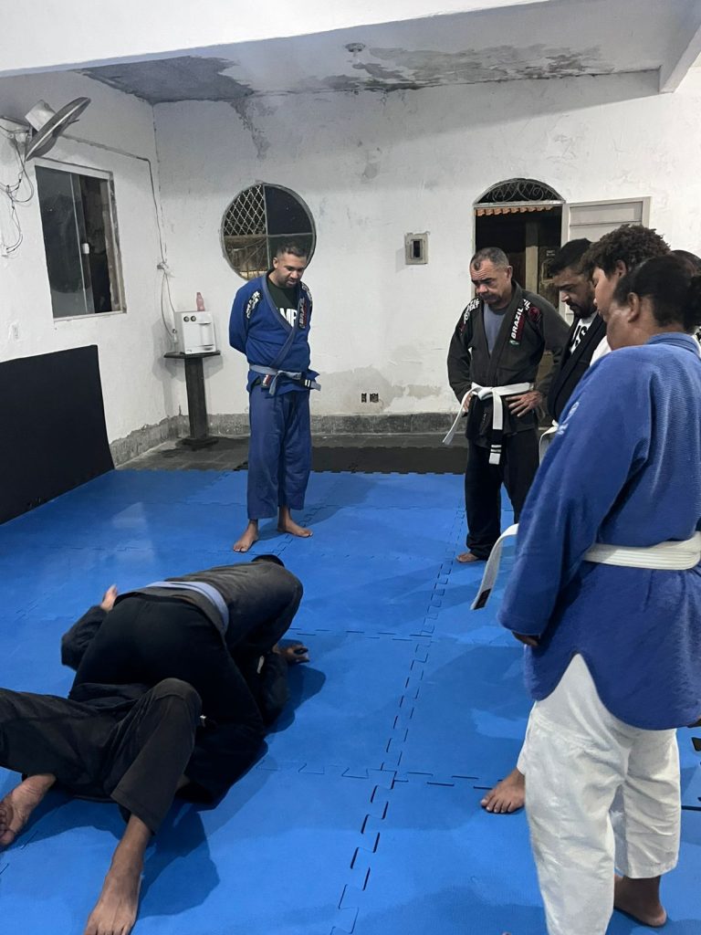 Jiu Jitsu no núcleo Tancredo — turma Adulto