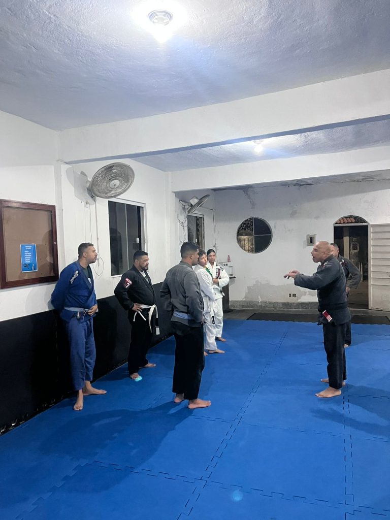 Jiu Jitsu no núcleo Tancredo — turma Adulto