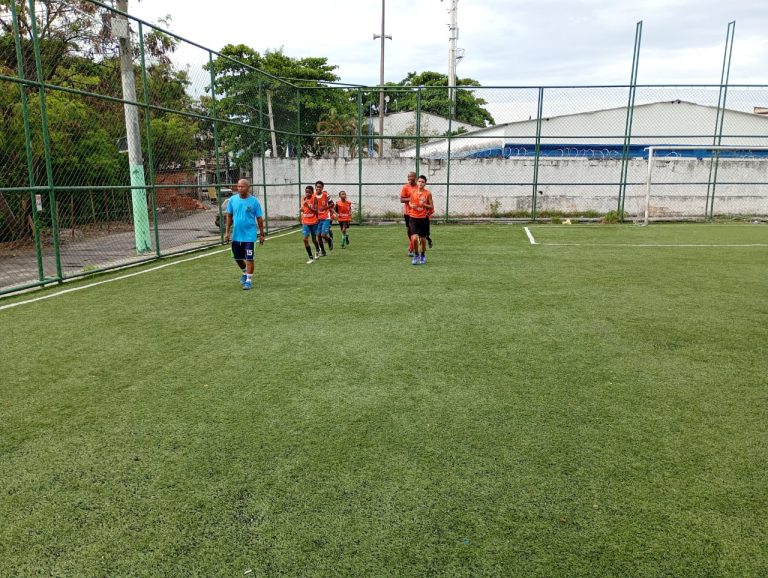 Futebol no núcleo Cidade de Deus — turma Infantil e Juvenil