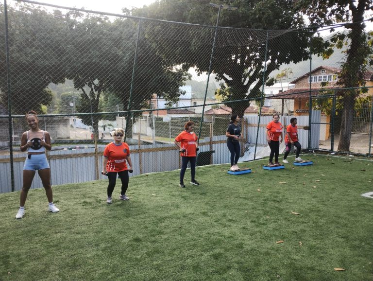 Funcional no núcleo Teixeira — turma Adulto