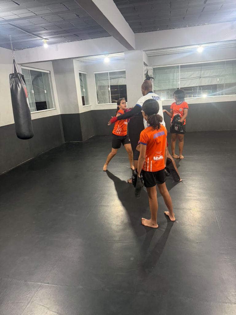 Boxe no núcleo Sede — turma Infantil e Juvenil
